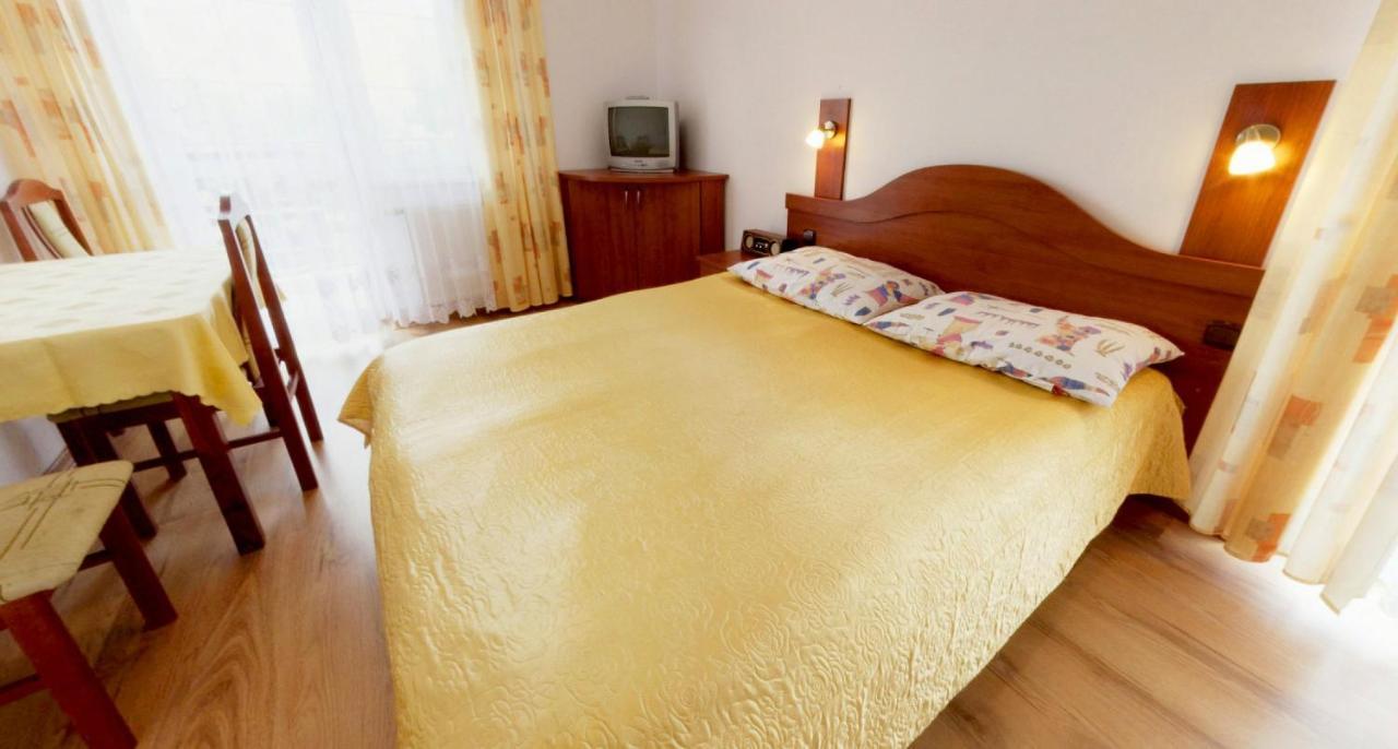 Osrodek Madamaku Hotell Sianozety Exteriör bild